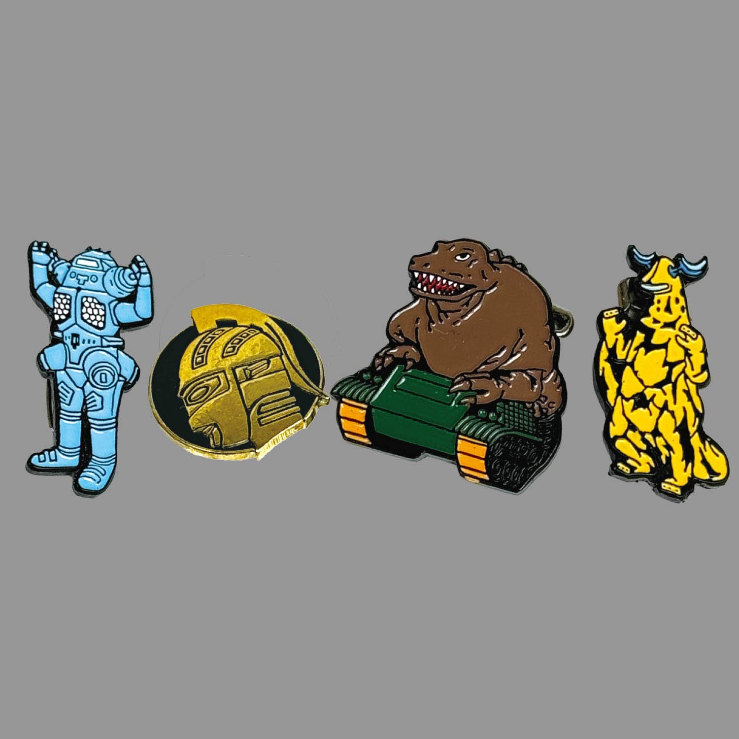 1797] セブンバッジと怪獣バッジ 4こセット