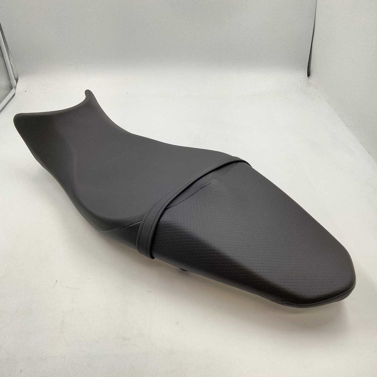 ウェビックガレージセール | スズキ純正中古パーツ SV650 シート 45100