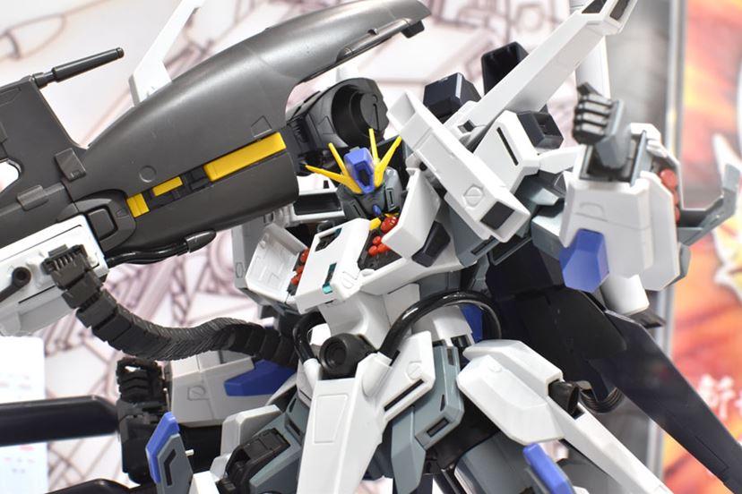 フルアーマー仕様のZZガンダム”!? 「FAZZ」がMG Ver.Kaで立体化 - 価格