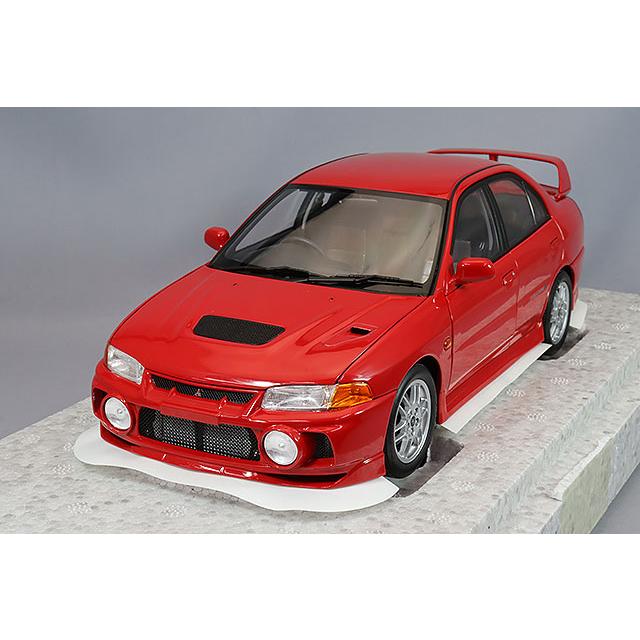 MOTORHELIX 1/18 三菱 ランサーエボリューション IV Palma レッド