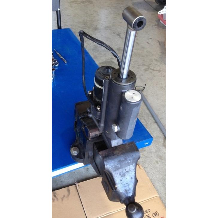 ホンダ除雪機HS1390Z、HS1180Zのパワーハイトシリンダーシールキット