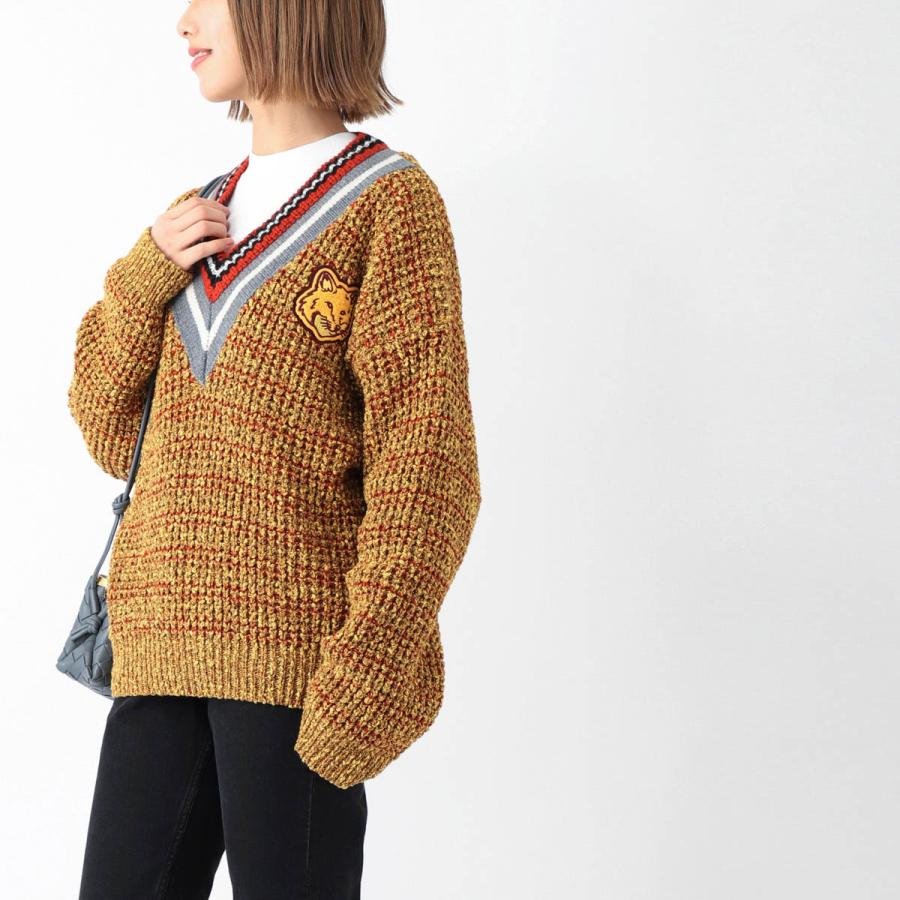 MAISON KITSUNE（メゾン キツネ） MAISON KITSUNE Vネック ニット BOLD