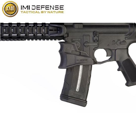 IMI DEFENSE エルゴノミックマグウェルグリップ＆トリガーガード M4/16
