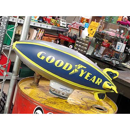 グッドイヤー（GOODYEAR） インフレータブルバルーン 飛行船 サイズM