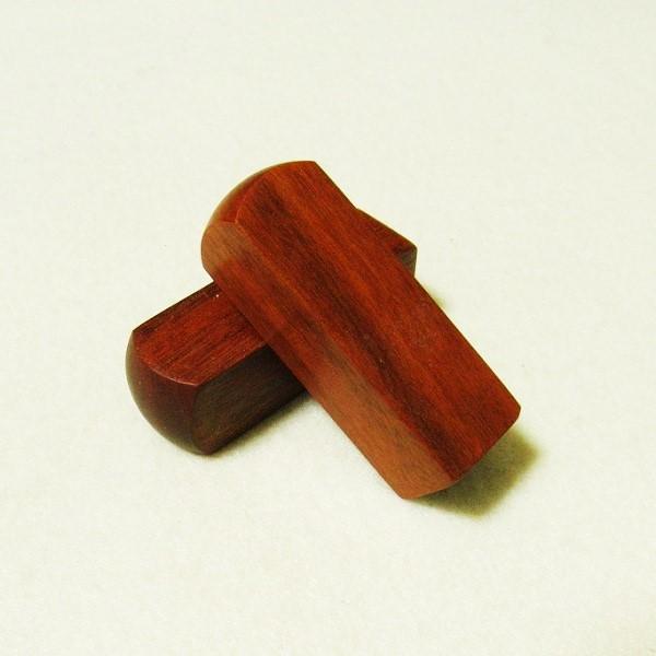 篆刻用 印材 紅檀木 18mm角 1個 ハンコ 印鑑 : 書道用品 緑風店 - 通販