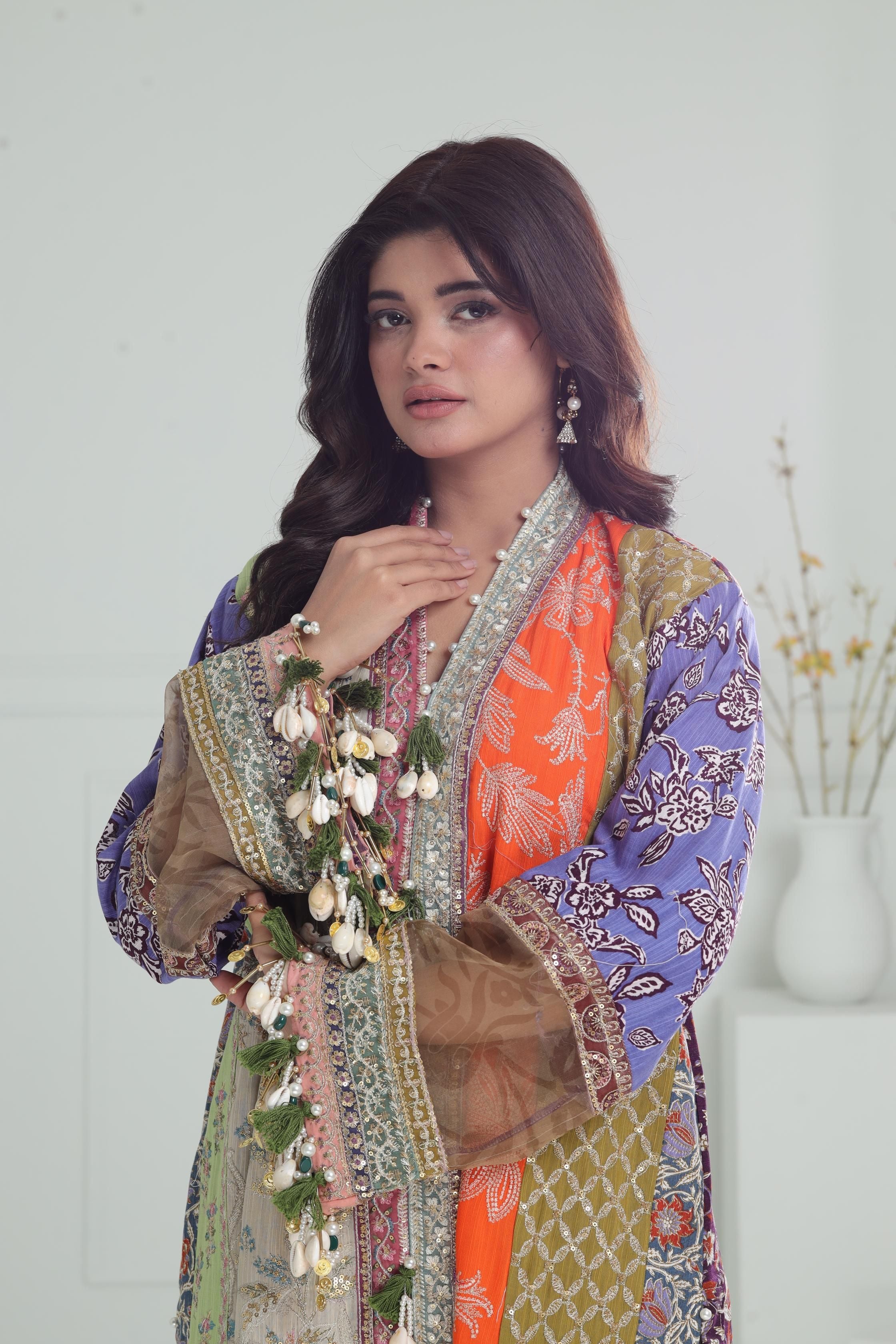 Design 6B - Sana Safinaz Winter Luxury Stitched Collection – Janan