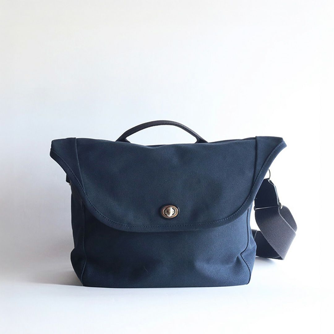 8号帆布A4メッセンジャーバッグ | 香久山鞄