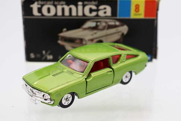ミニカーショップ ケンボックス トミカ 黒箱☆8☆日産サニー