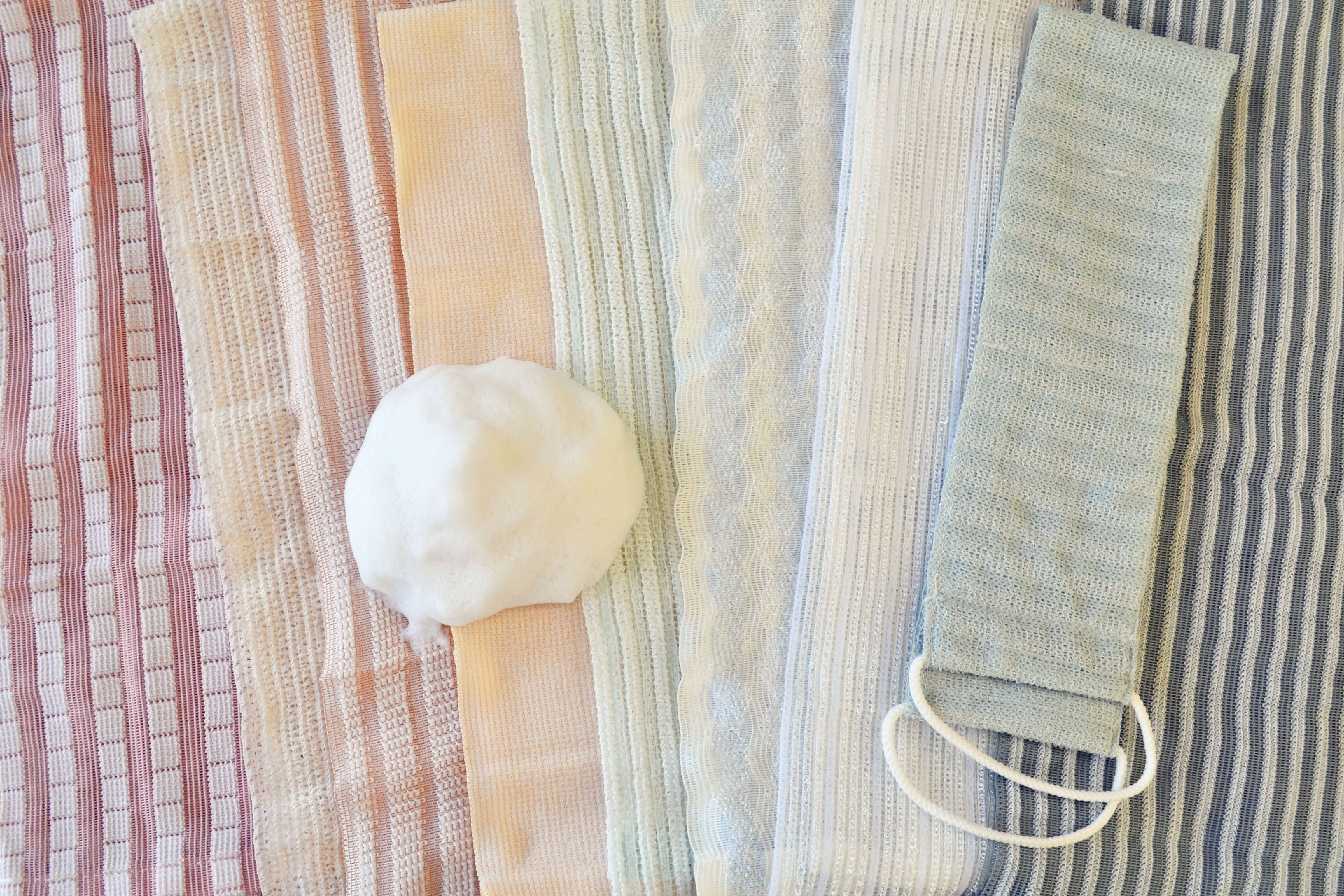 シャリふわボディタオル | 商品情報 | KOKUBO 小久保工業所（家庭