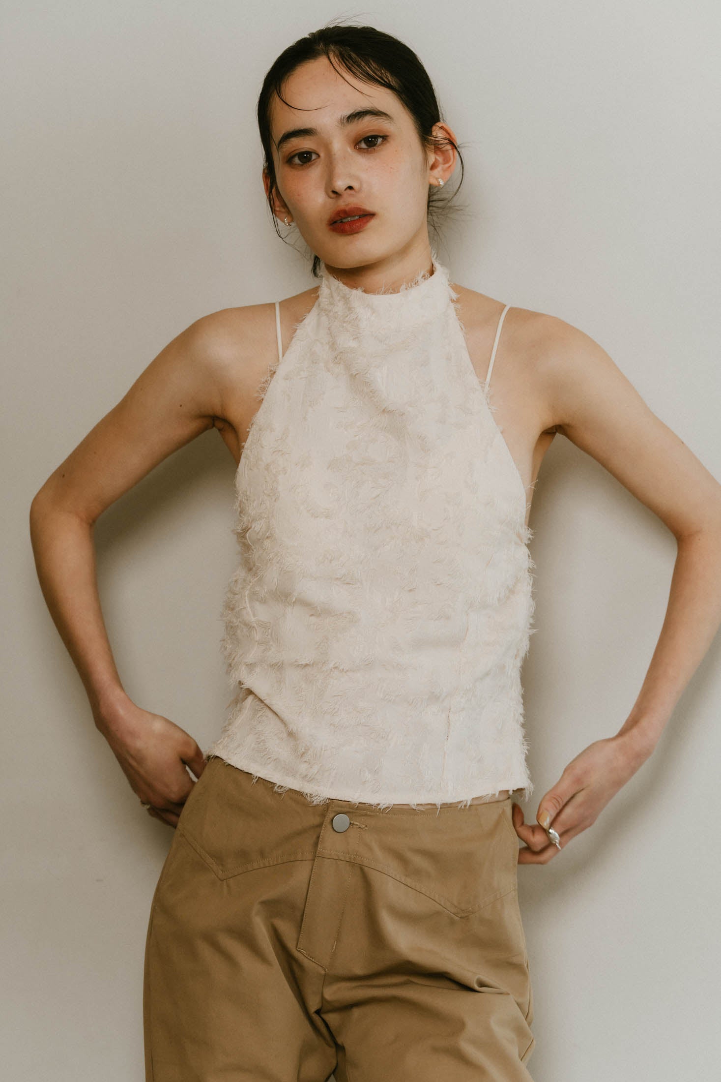 halter neck tops/ivory | KNUTH MARF