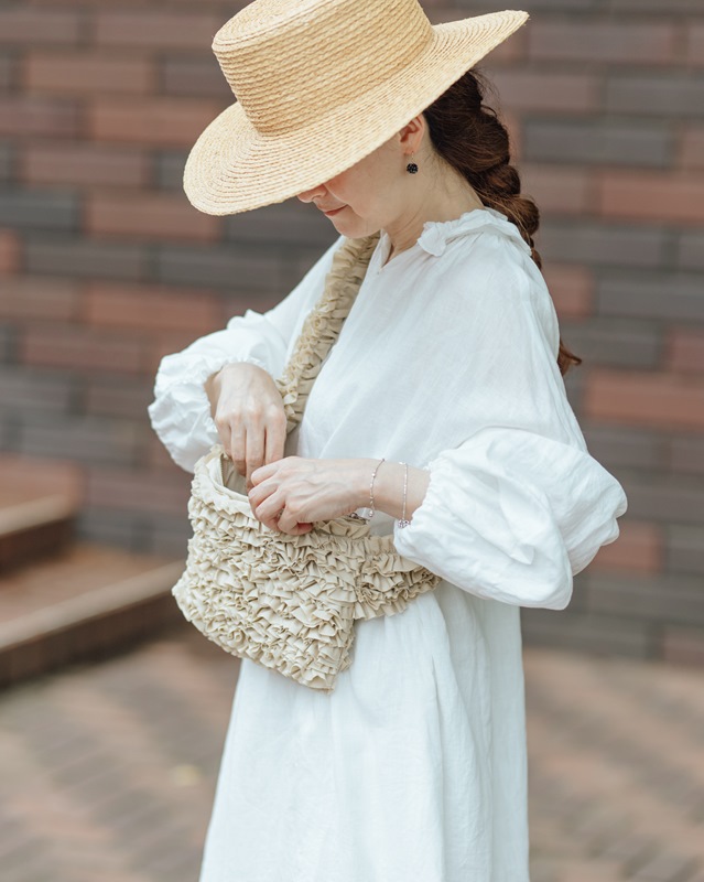 R&D.M.Co-（オールドマンズテーラー）」に別注した限定色のフリル