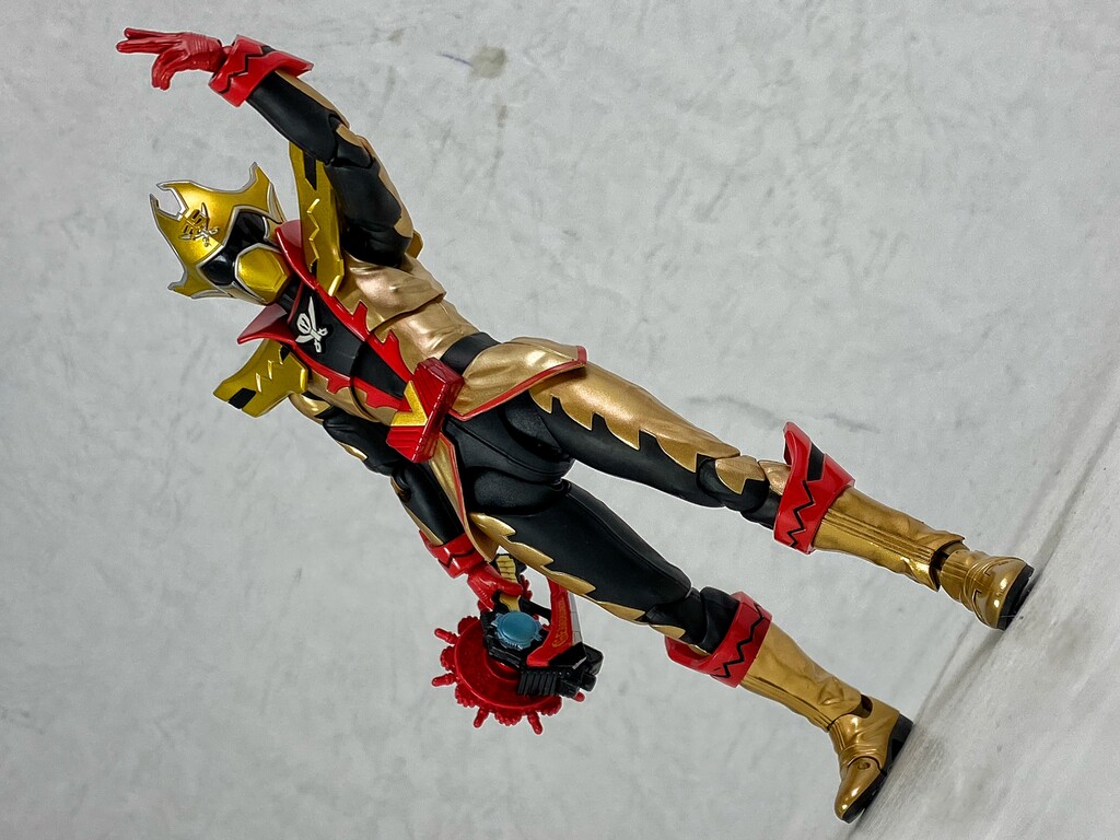 S.H.Figuarts ツーカイザー レビュー : えるけーえぬ