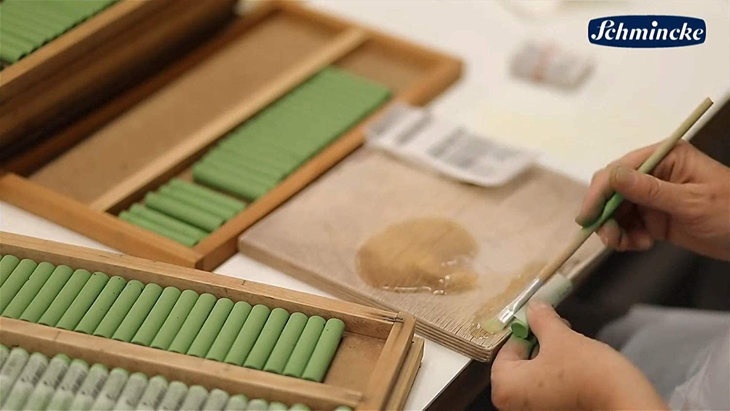 Amazon.co.jp: schmincke シュミンケ ソフトパステル 45色木箱セット