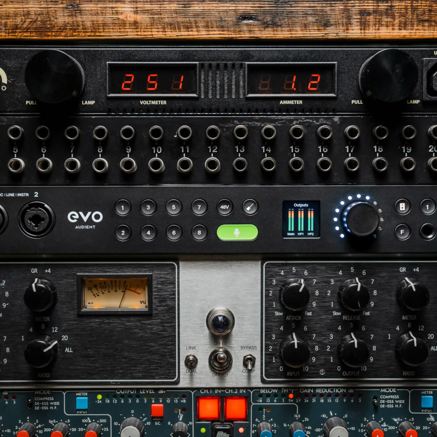 Amazon.co.jp: Audient evo 16 24in/24out USBオーディオ