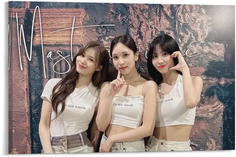 Amazon.co.jp: TWICE トゥワイス MISAMO SANA サナ MINA ミナ MOMO