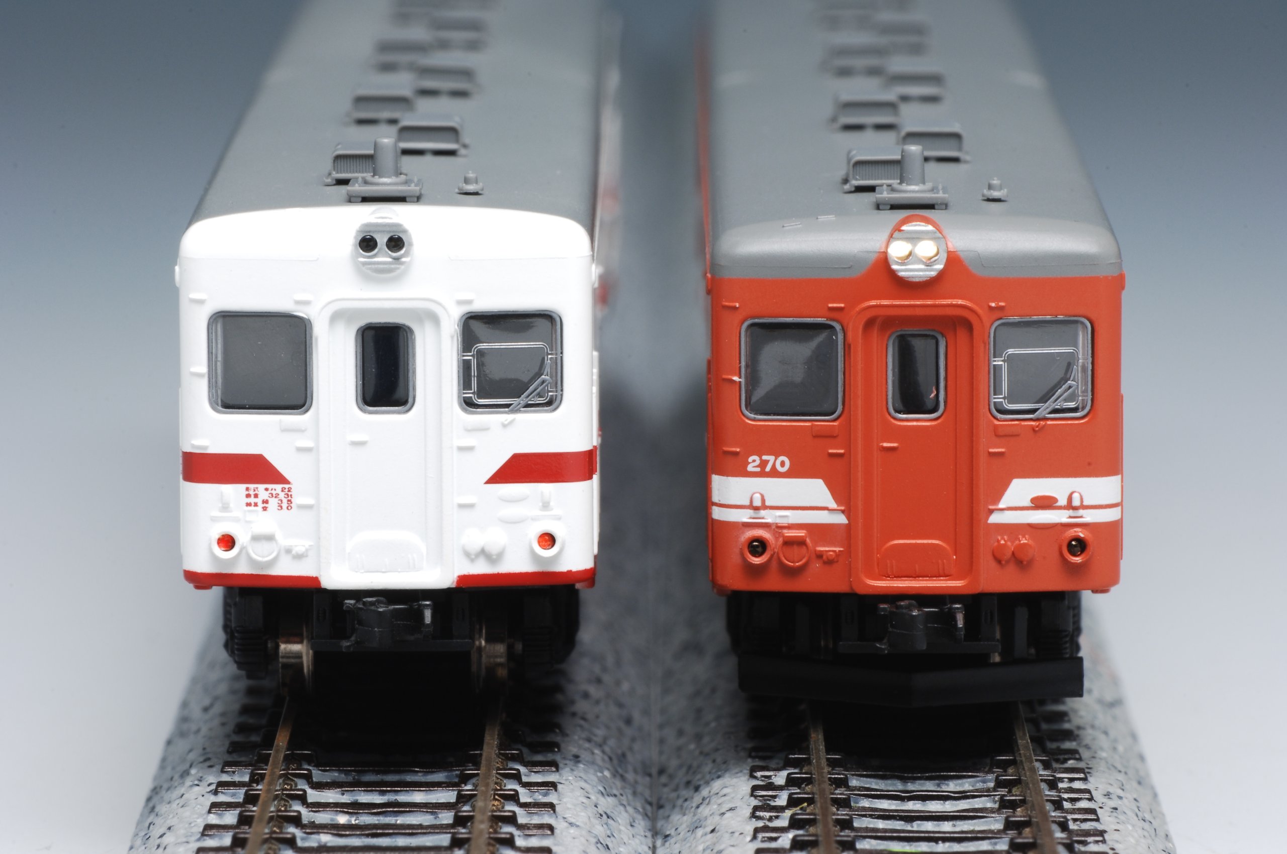 Amazon | マイクロエース Nゲージ キハ22系・盛岡色 4両セット A8683