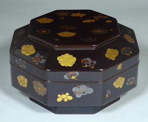 蒔絵博物館/作品展示室/山本春正