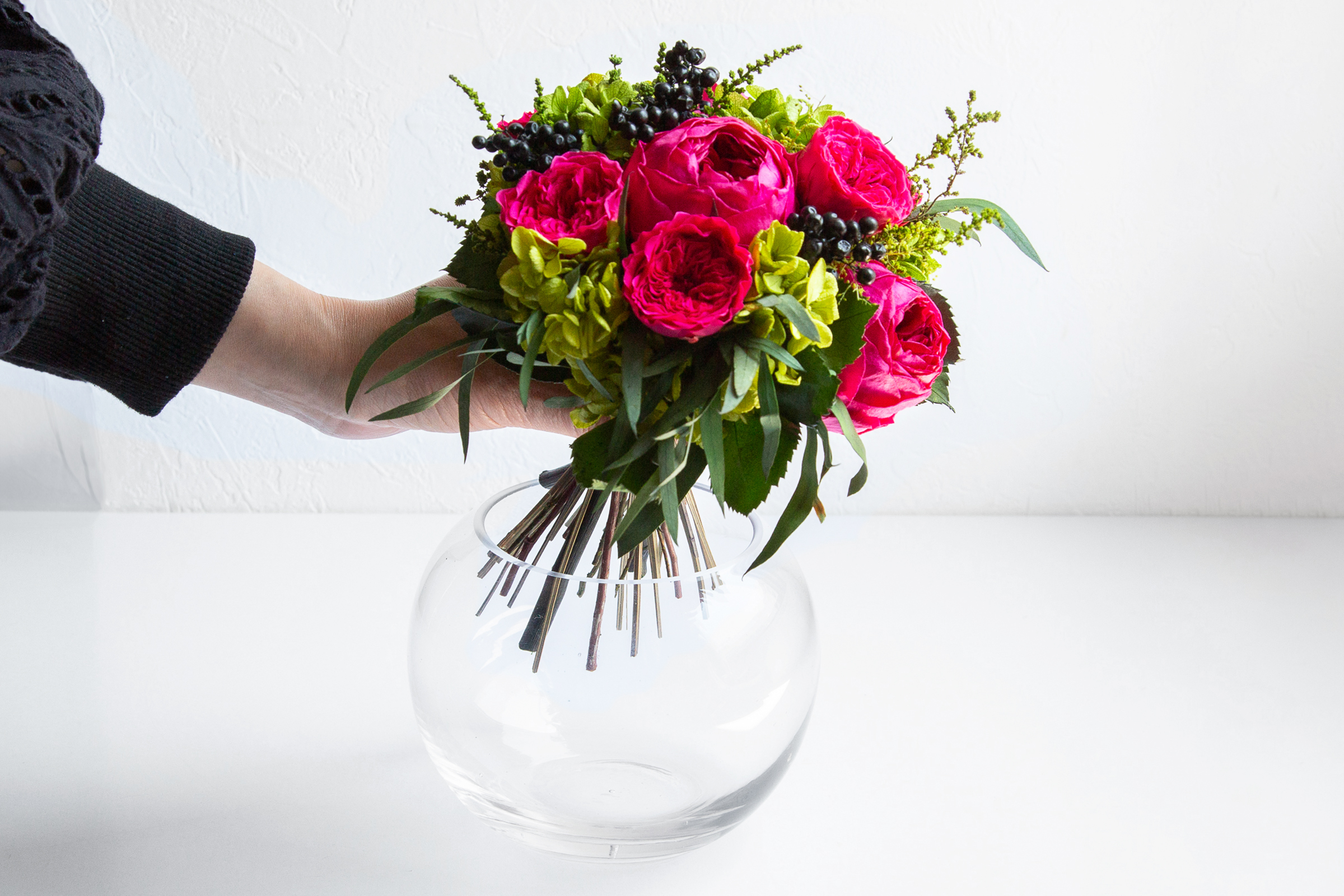 イヴ(L)/ピオニーパープル花びんつき花束 （プリザーブドフラワー