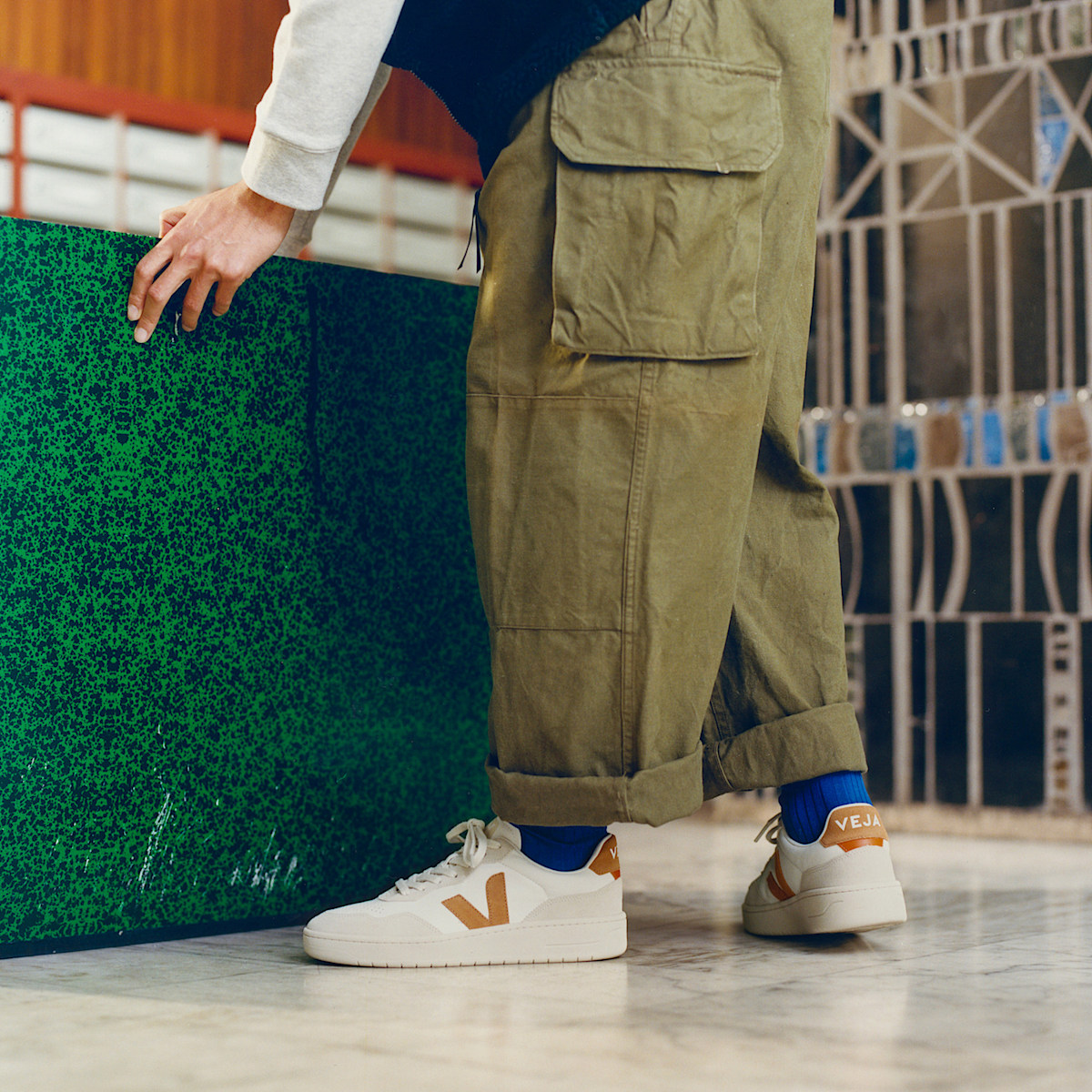 veja-sneakers-v-90-leather-