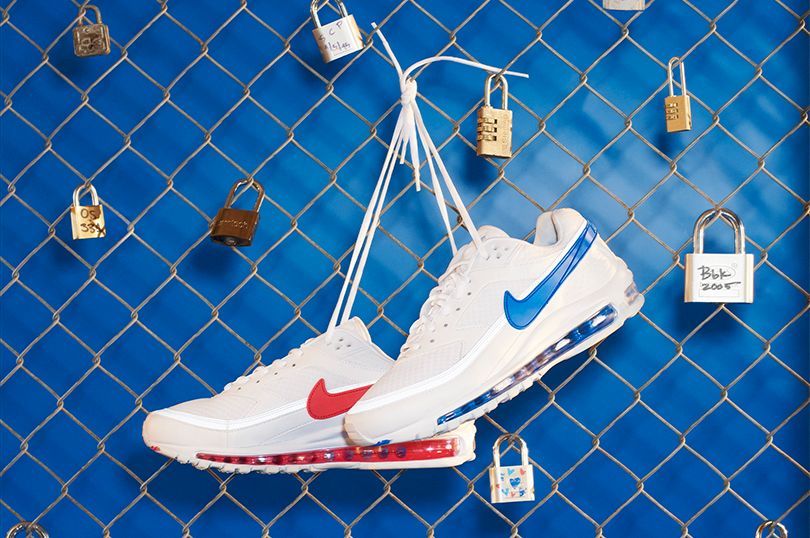 ヴェルサーチの派手なチェーン・リアクション！──今週のスニーカー