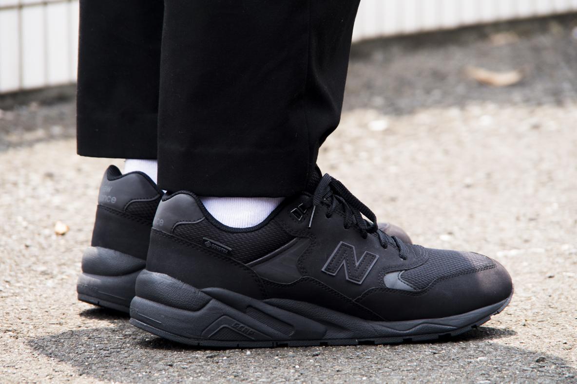 ニューバランスのGORE-TEX搭載モデル「MTX580GA」はルックスも性能も