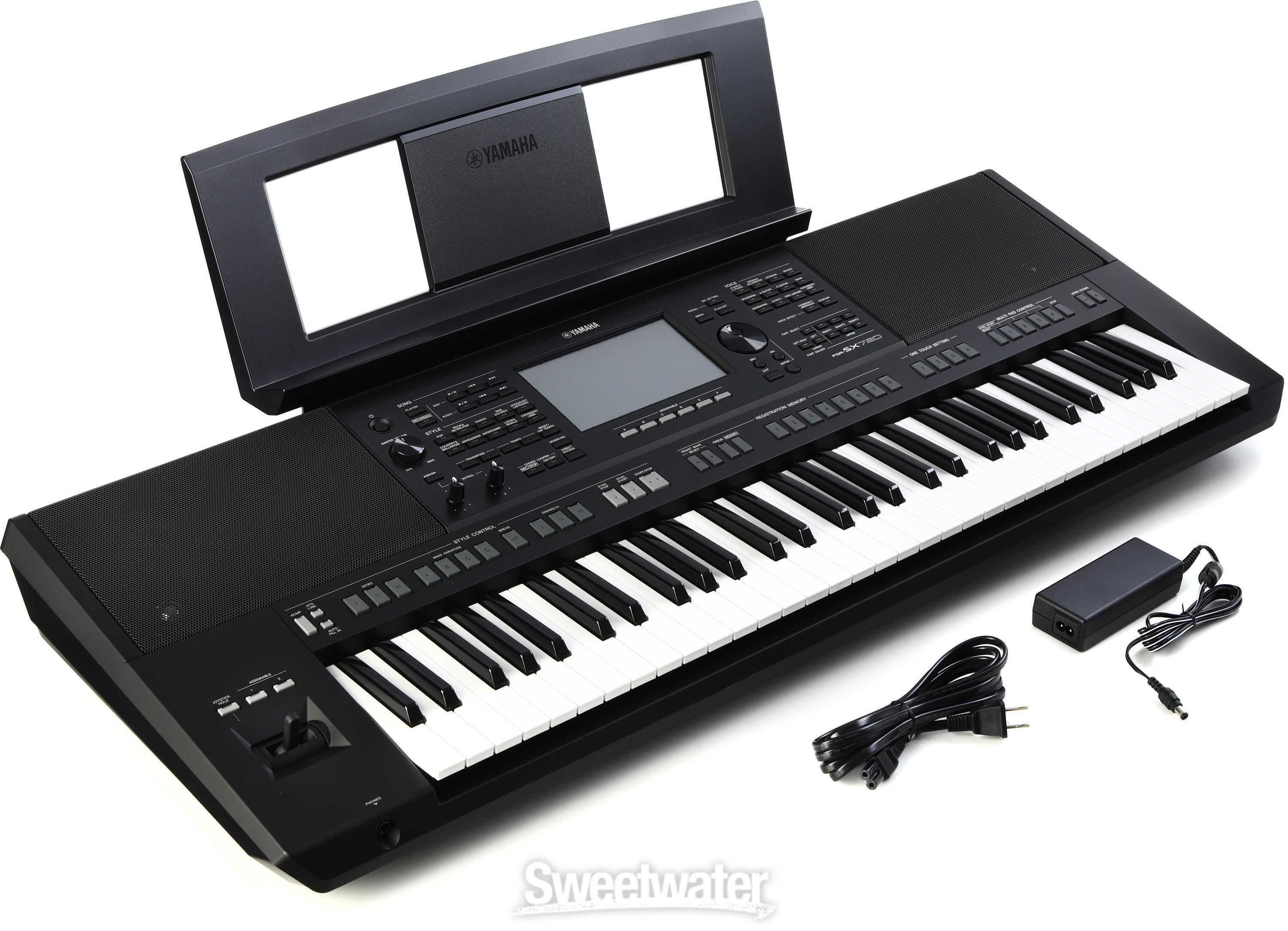 Yamaha PSR-SX720 61-key Arranger Workstation Reviews | Sweetwater