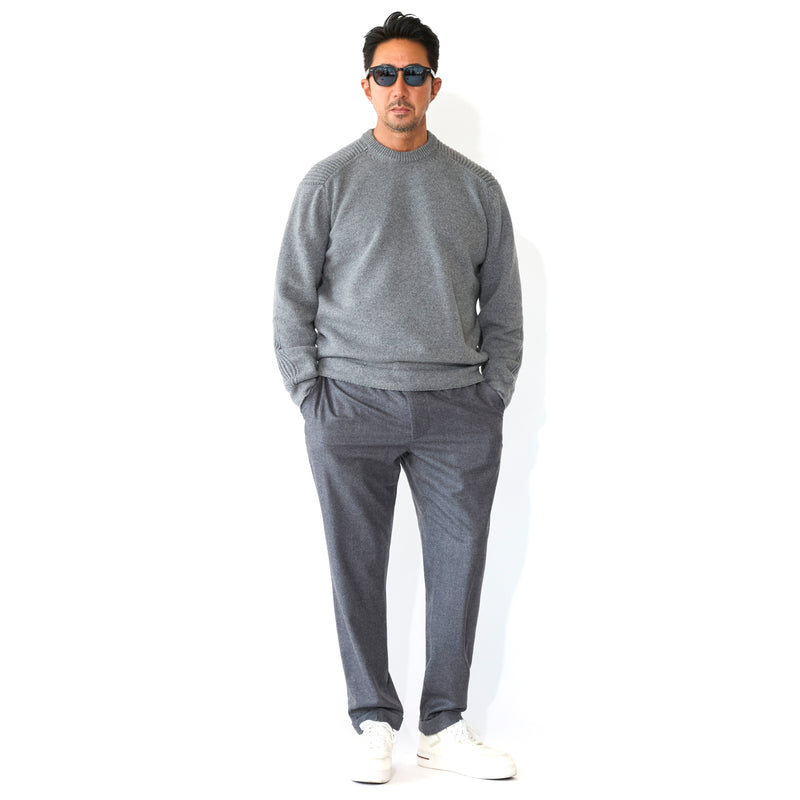 干場別注】カシミヤミドルゲージ コマンドニット グレー – MINIMAL