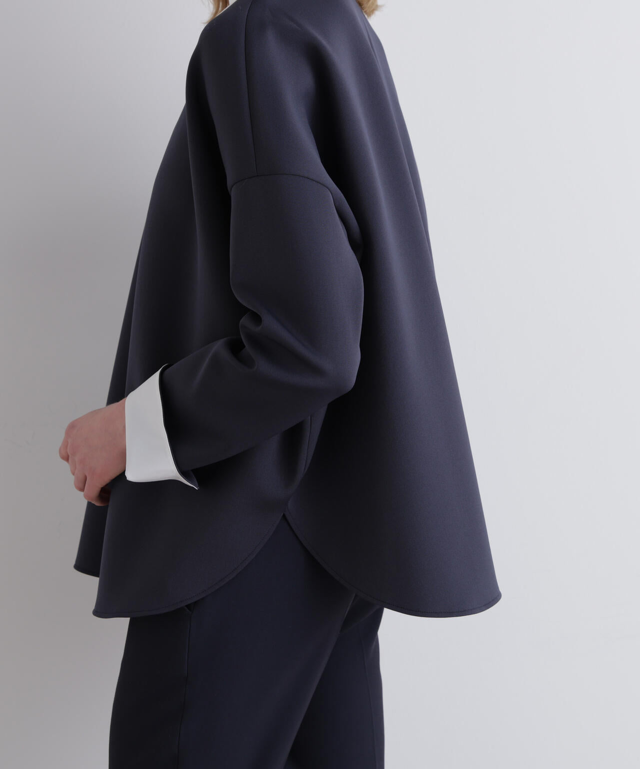 スキューバーダンボールブラウス | LE PHIL（ル フィル） ｜【公式