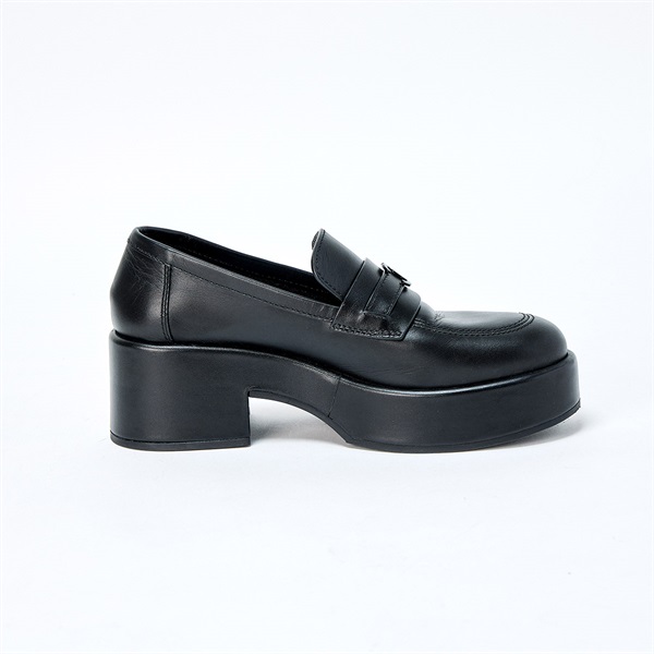 CHANEL ココマーク ローファー 37 1/2 C G39206 ブラック レザー