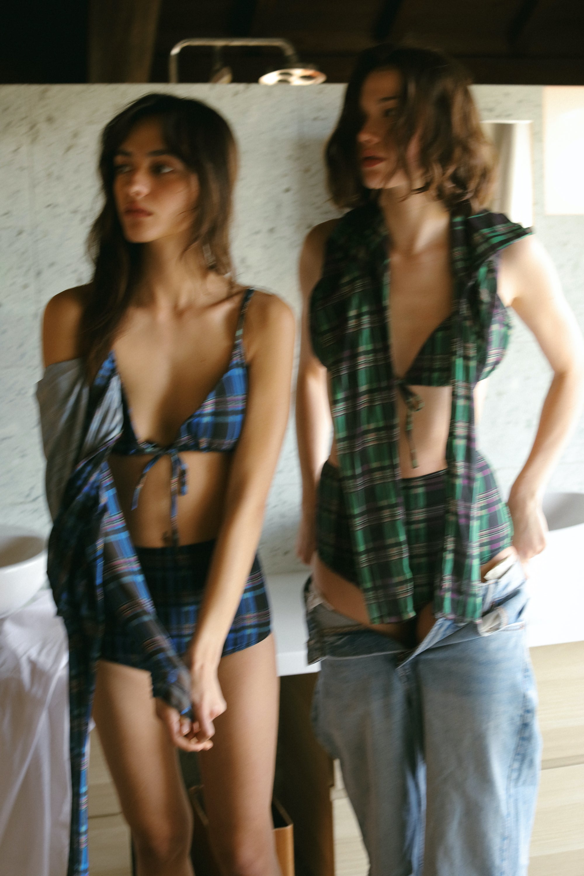 Sheer Cloth クロップド丈ラッシュガード | MIZUASOBI 公式