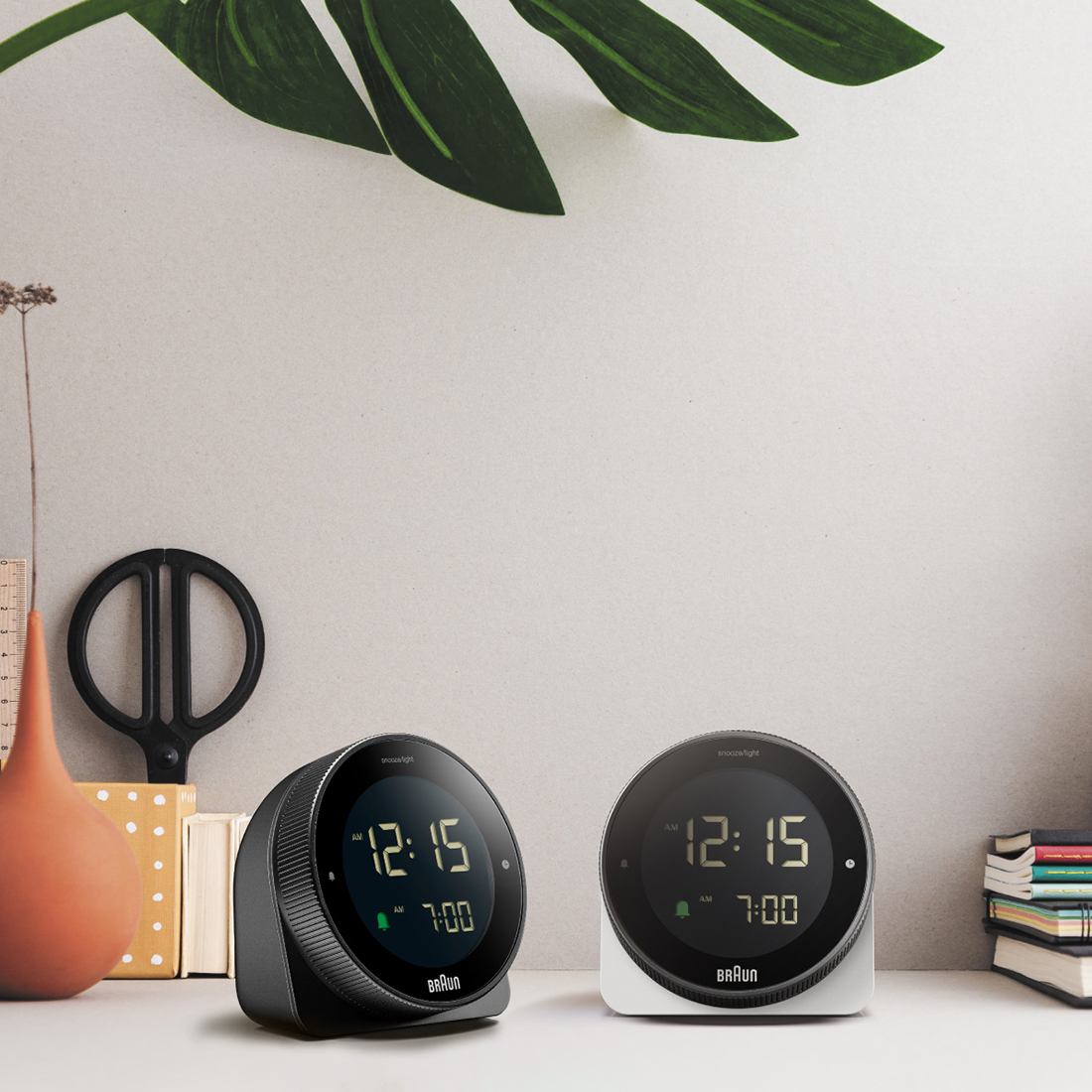 BRAUN mini DeskClock | AssistOn