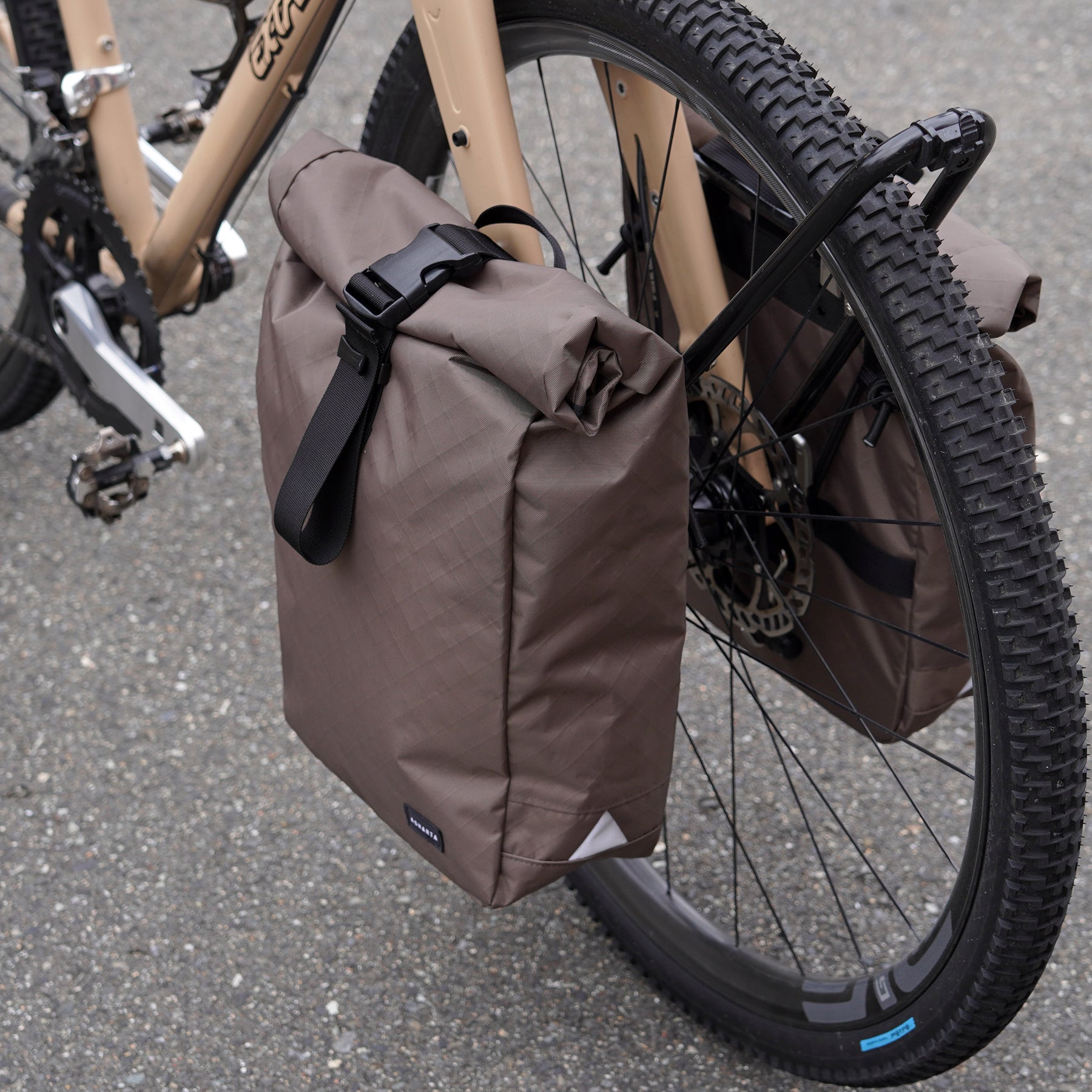 AGHARTA ROLLTOP PANNIER BAG (ECOPAK / RANGER GREEN) – BICYCLE