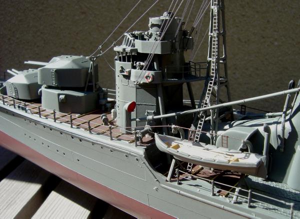 駆逐艦 秋月 二回目 1/200 Nichimo