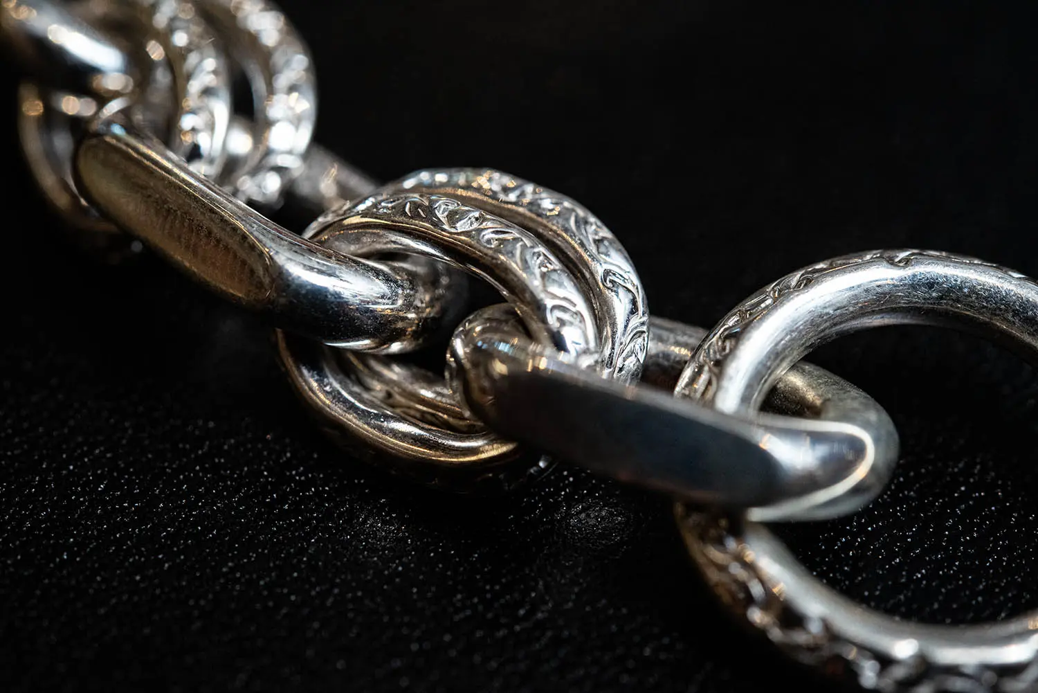 HIDEO MOTOIKE K18メタル付ウエダハンドメイドチェーンブレスレット