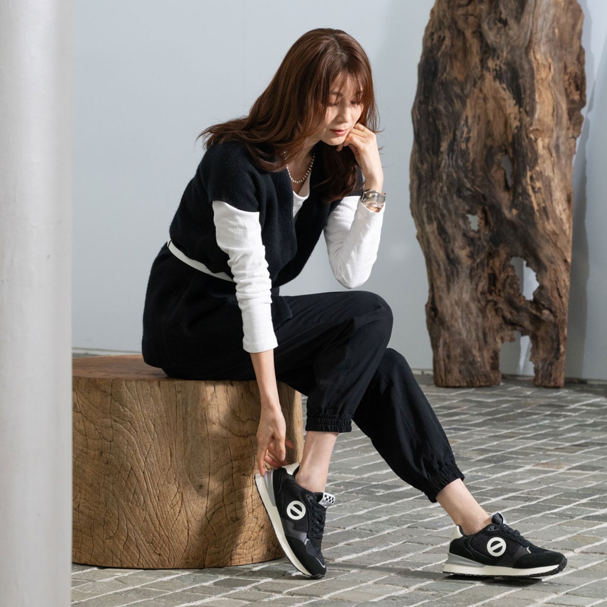 TOVA-41561/J-BLACK/WHIT – NO NAME