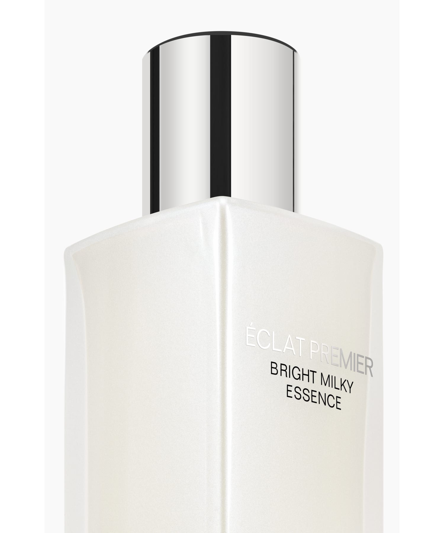 エクラ プルミエ ブライト ミルキー エッセンス ブライトニング化粧水