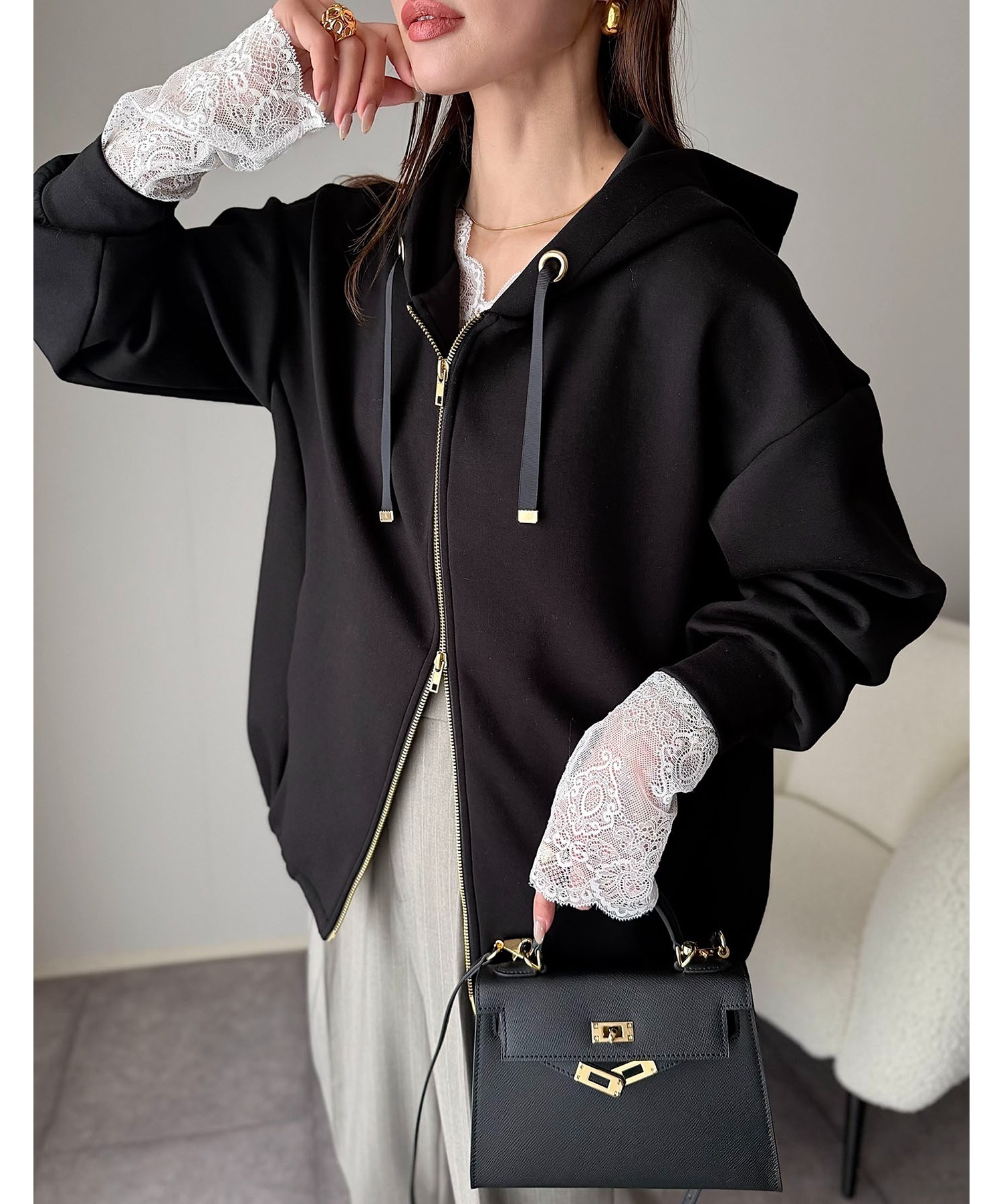 ダンボールドロストフレアヘムパーカー Emma Taylor│STYLEDOOR