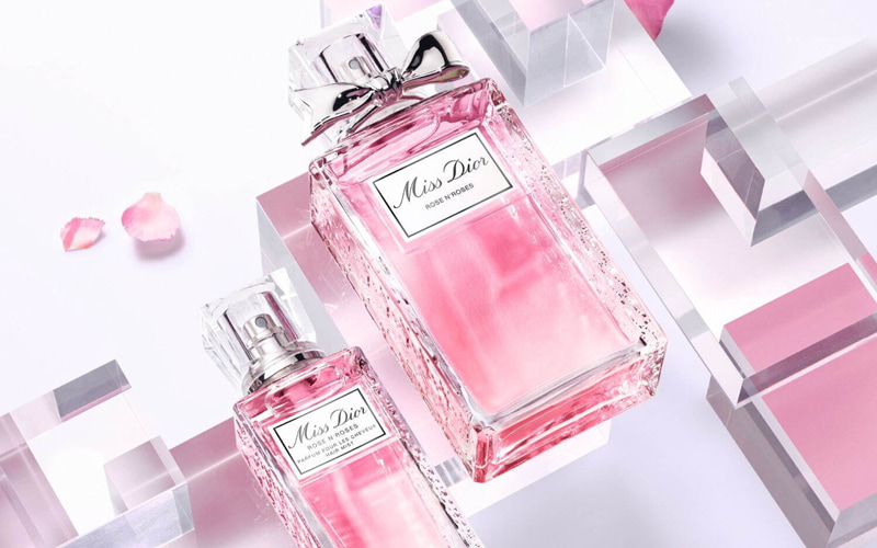 ミス ディオール】からヘアミストとハンド ジェルが数量限定登場