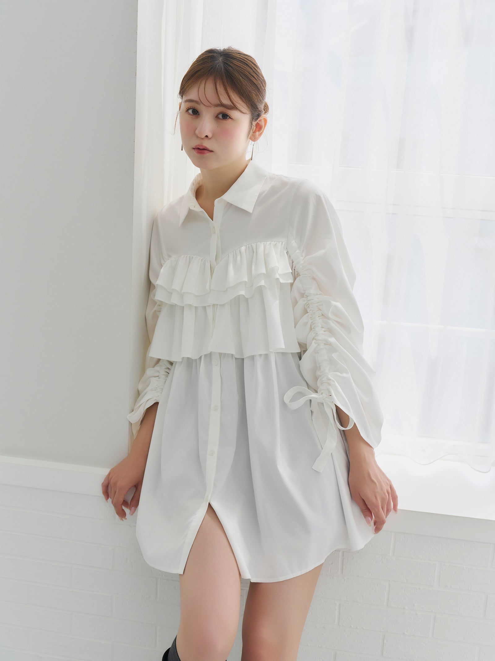 ボリュームドロストフリルブラウス