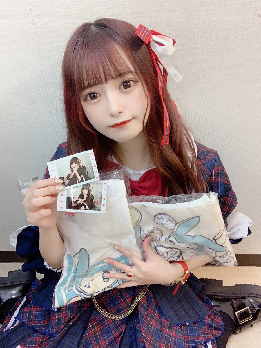 プレゼント企画🎁】 心花りり(@iLiFE_riri )の ♥タオル サイン付き