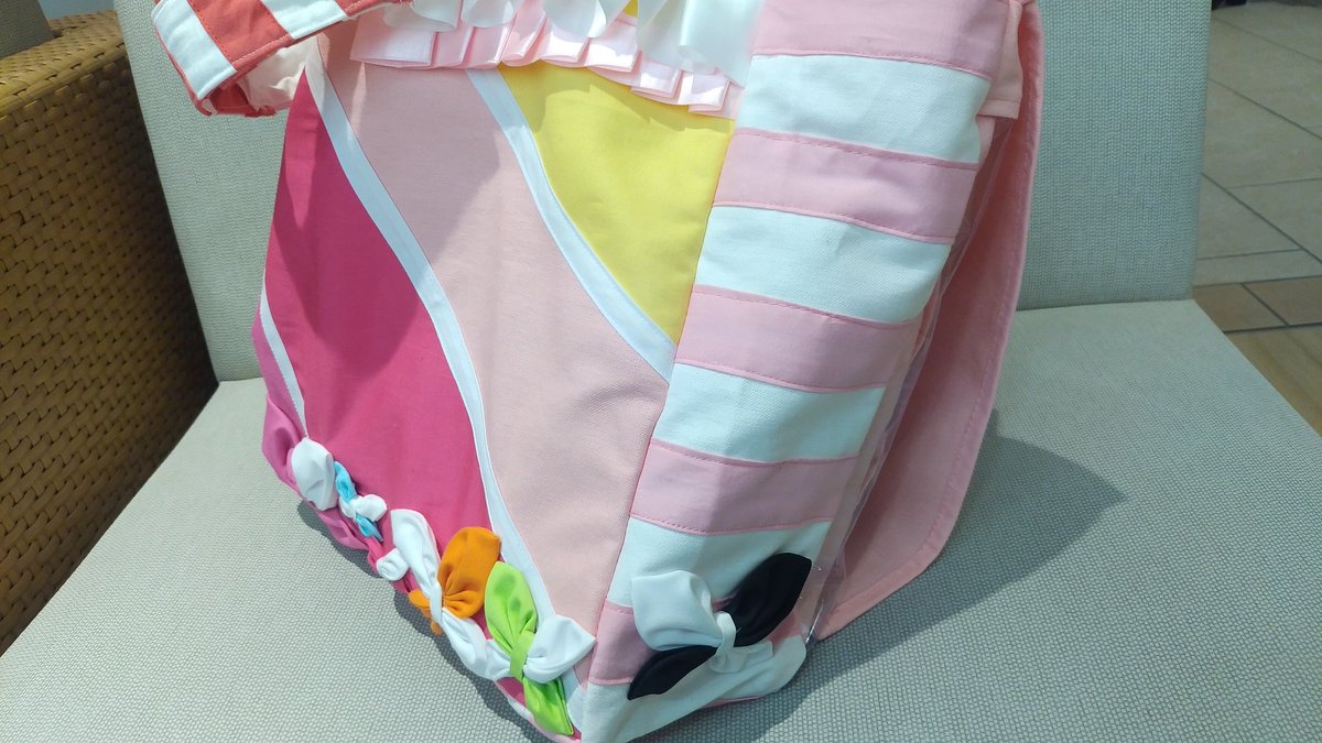 えむちゃん痛バ完成！！ カバンのデザインからやりました！ トップスの