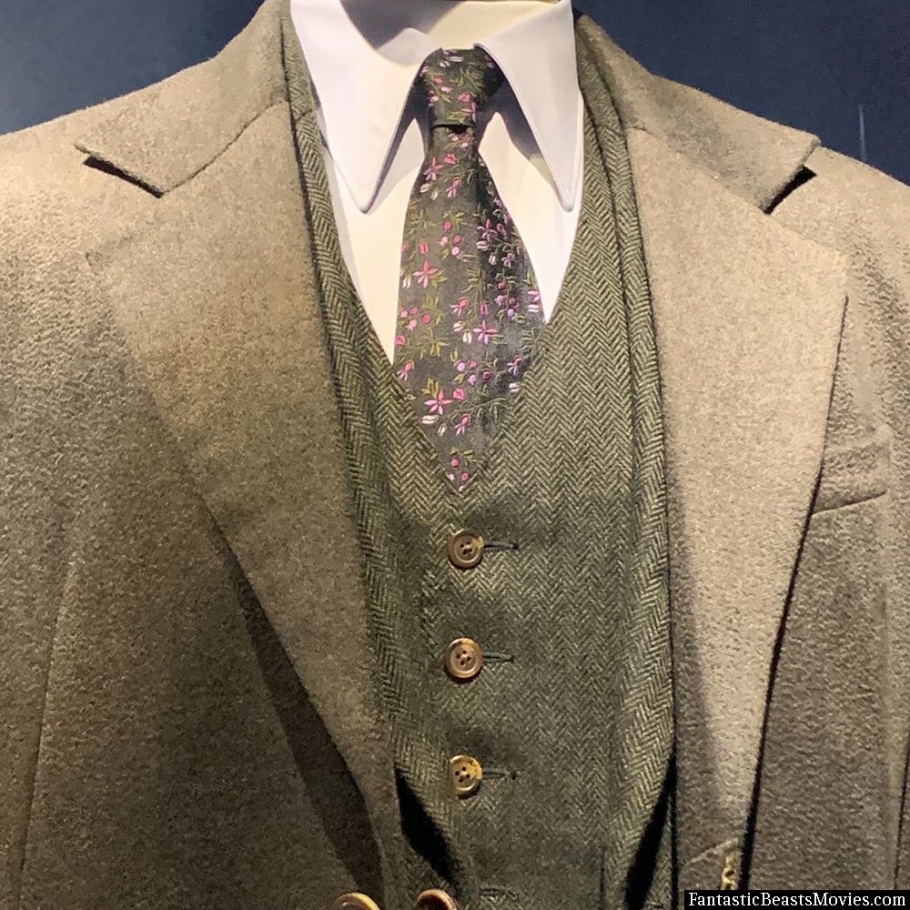 LRT ファンタビ最新作の衣装が、ロンドンのWarner Bros Studio Tourに