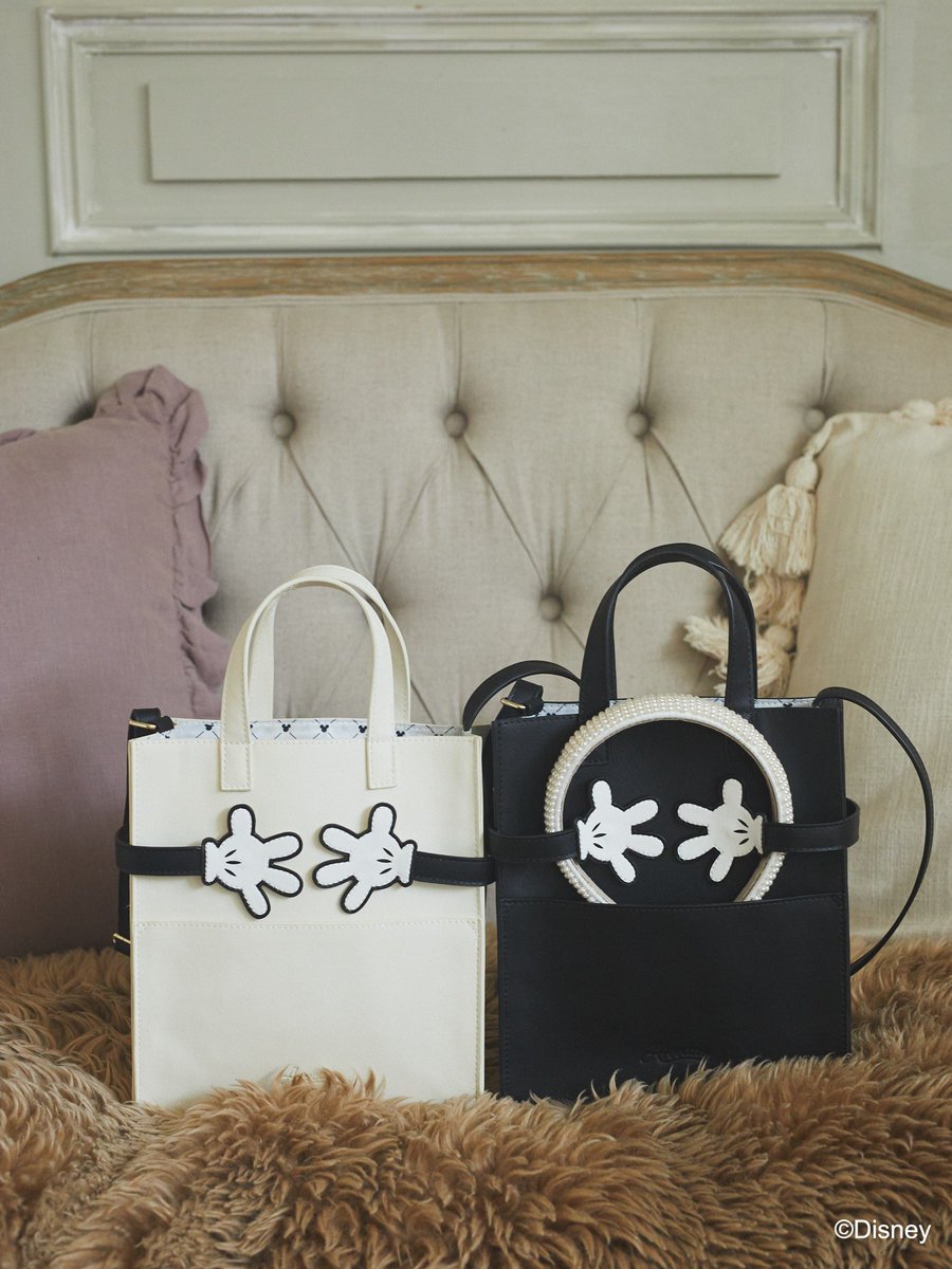 追加予約のお知らせ】 ☑︎ミッキー/ショルダーバッグ(両色) たくさん