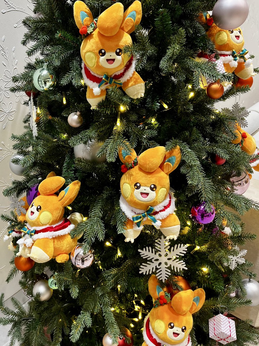 高島屋のポケモンクリスマスツリー 設置階で飾り付けいろいろ