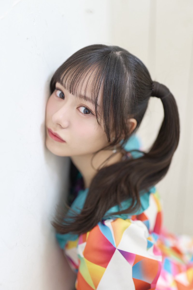 仲村悠菜 が掲載されている1月30日(金)発売の「IDOL AND READ 045」の