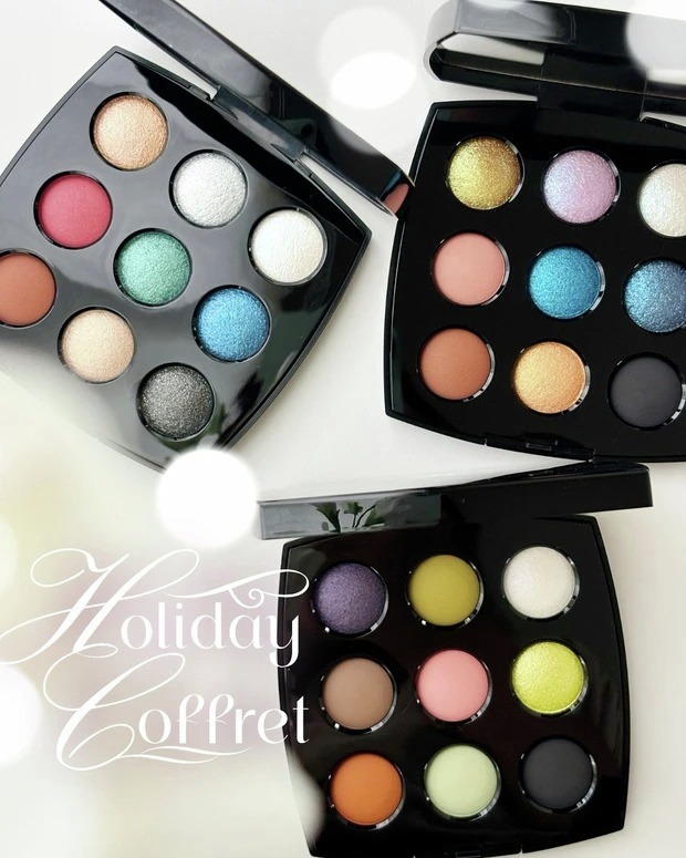 シャネルのアイシャドウコレクションをスウォッチ！ 9色入りのビッグ