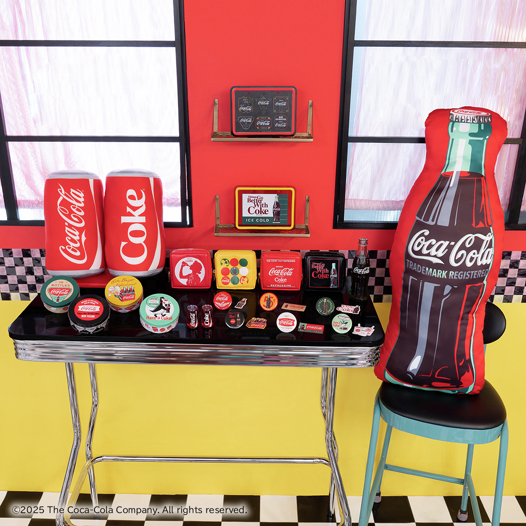 🔴本日から順次発売⚫️ ＼ 【#タイトーくじ Coca-Cola®】 セブン