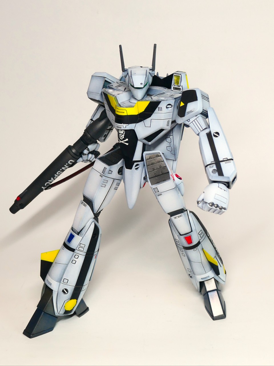 やまと マクロス バルキリー VF-1S 1/48 ロイフォッカースペシャル