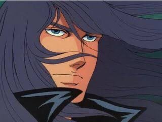 整形前と整形後のコブラは整形前は二枚目だけど、整形後はあれはあれで