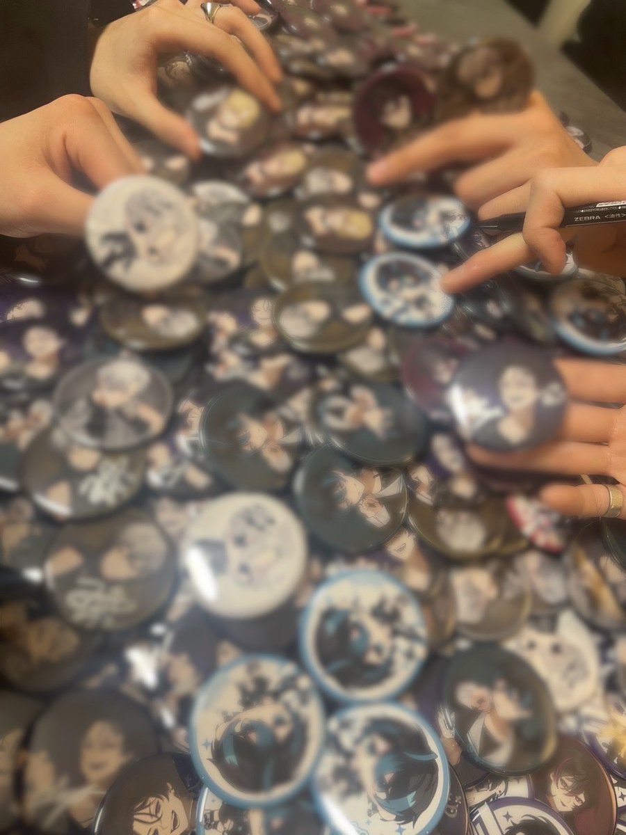 💎 公式からのお知らせ 💎 『Element Sicks』デビュー記念グッズ販売中